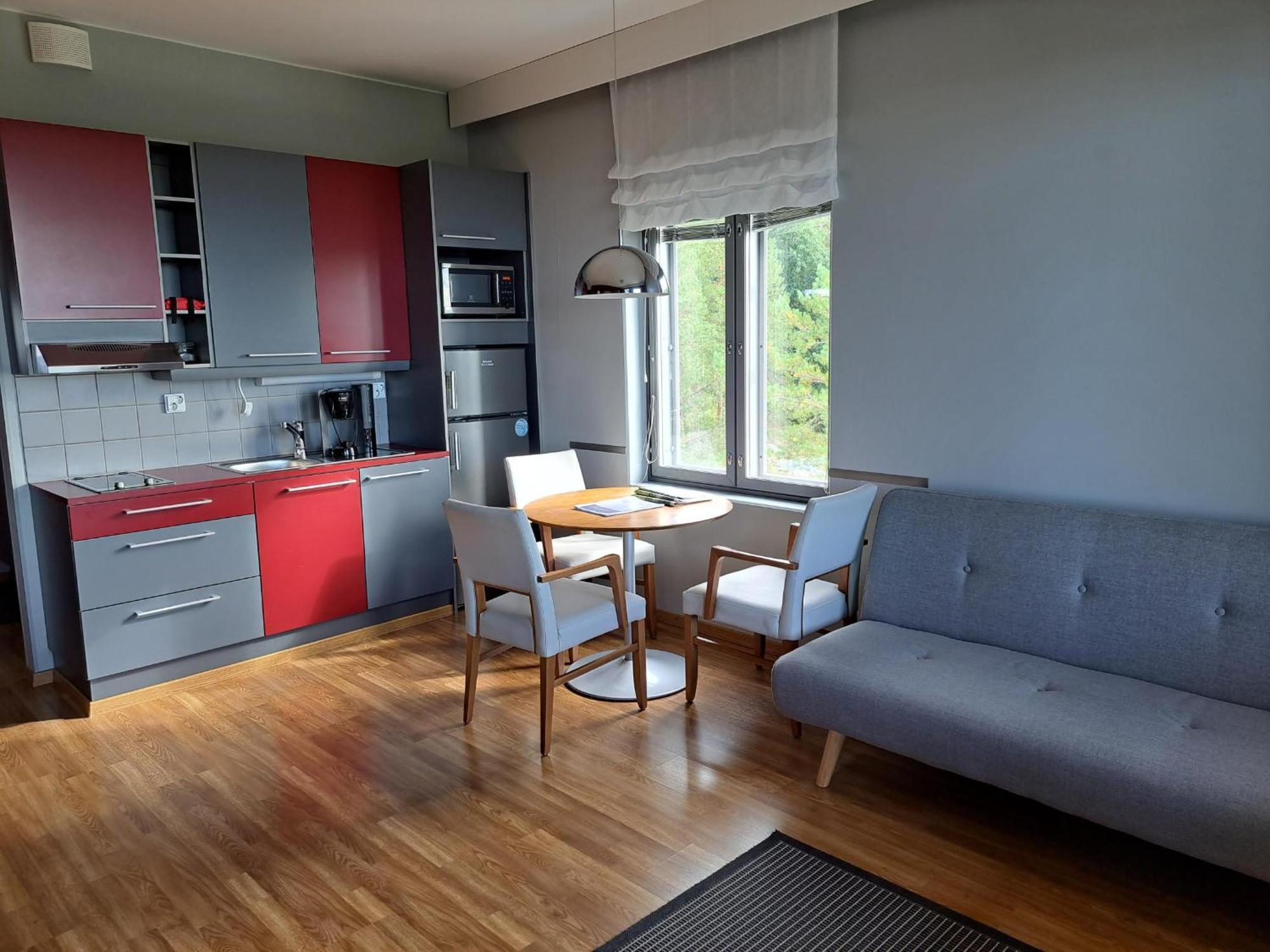 Aparthotel Simpsioenkullas Lappo Exteriör bild